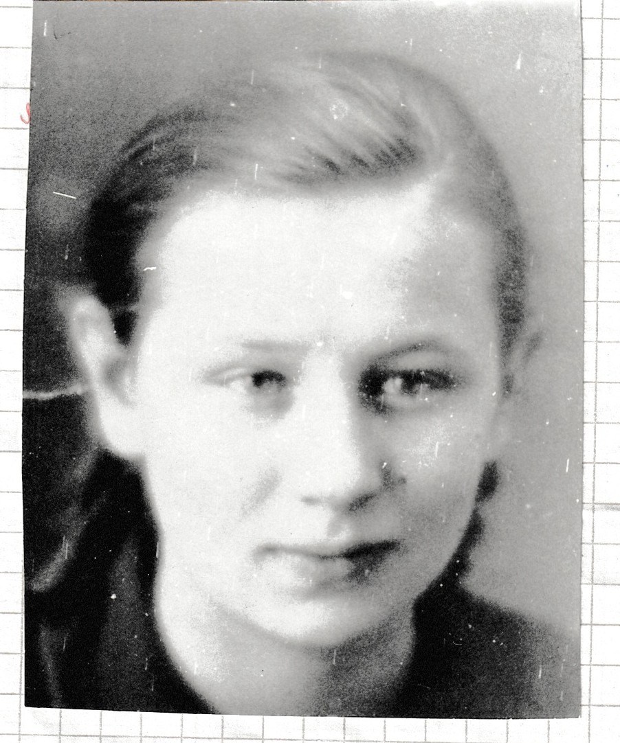 «Мне 12 лет» — из тетради.